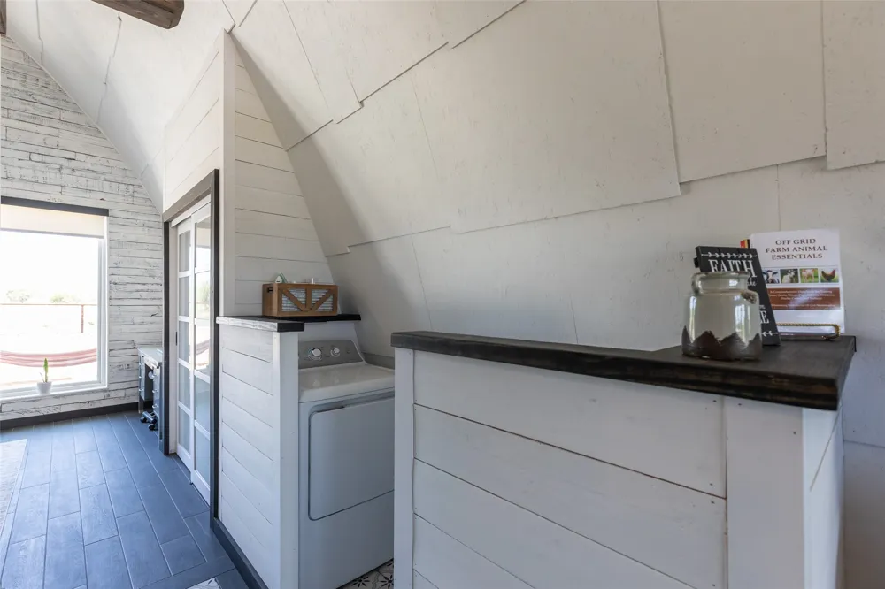 132 Anderson Road Wingate, TX 79566