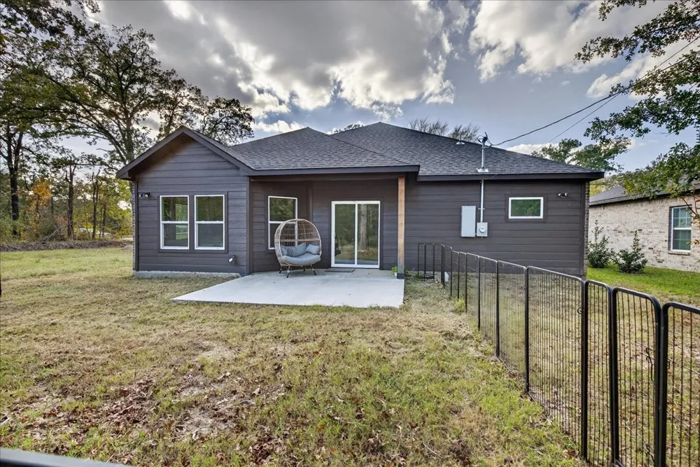 206 Parkside Drive Trinidad, TX 75163