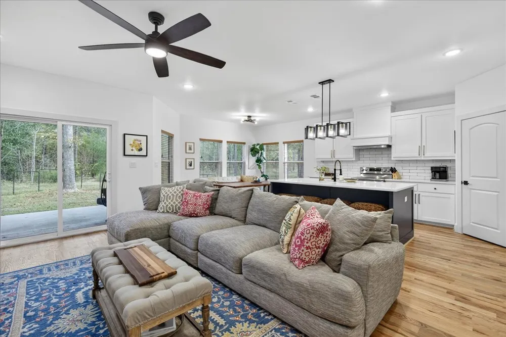 206 Parkside Drive Trinidad, TX 75163