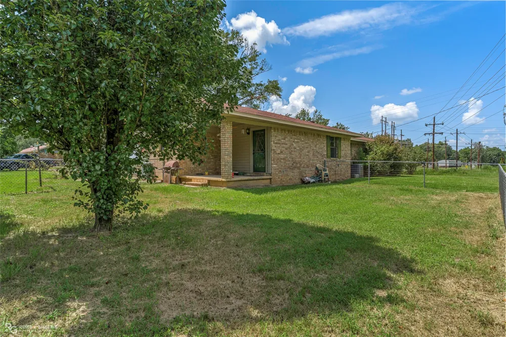 233 Allen Drive Minden, LA 71055