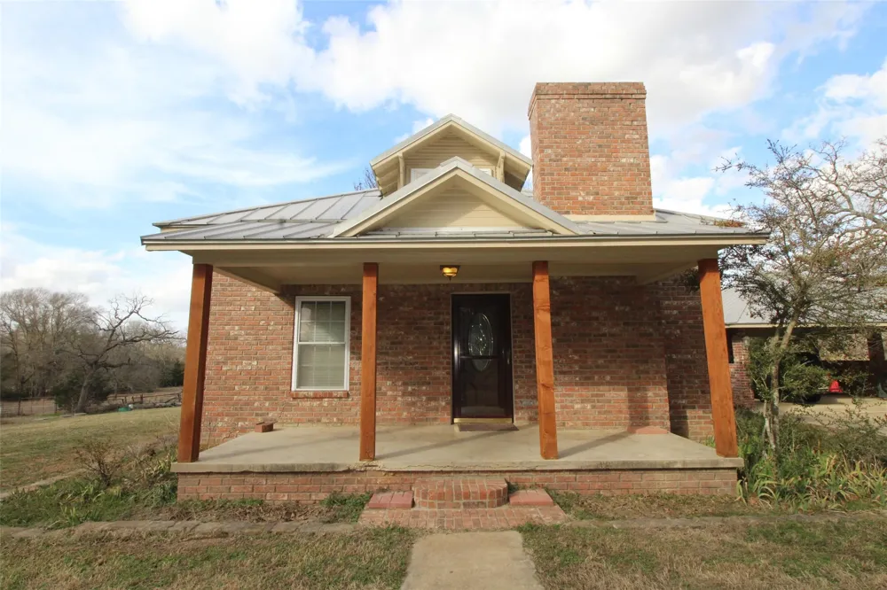 7731 Fm 857 Grand Saline, TX 75140