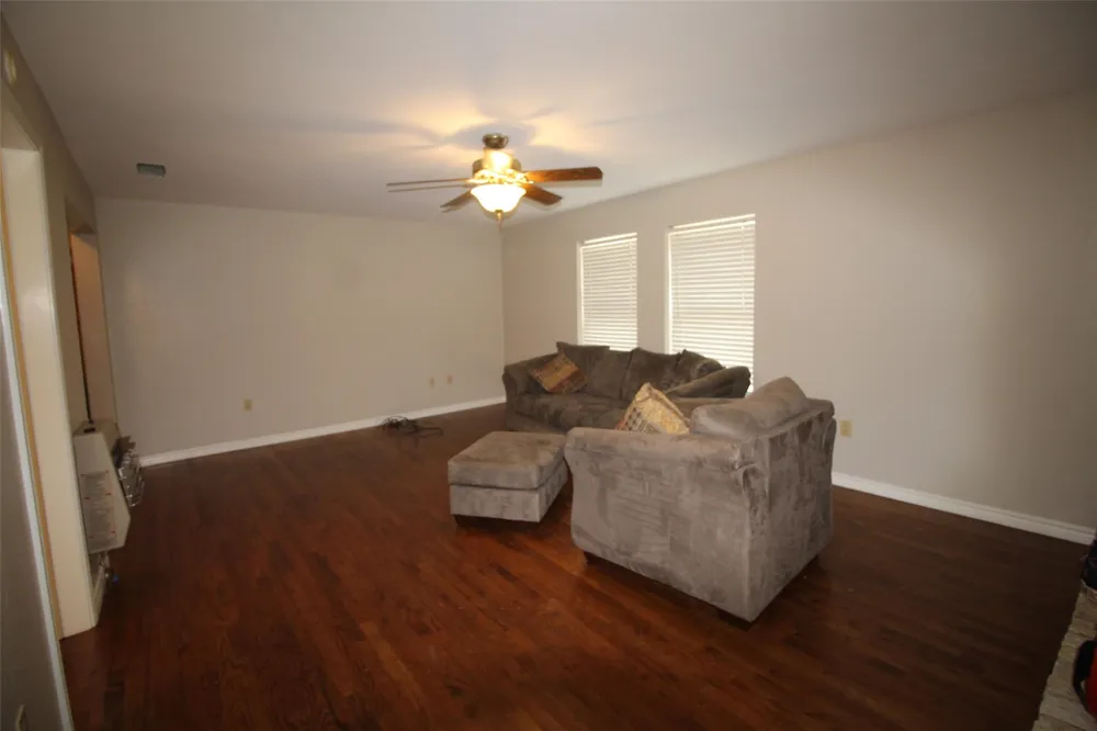 7731 Fm 857 Grand Saline, TX 75140