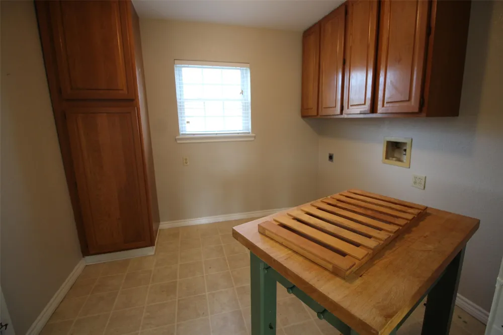 7731 Fm 857 Grand Saline, TX 75140