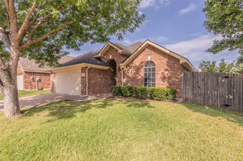 7801 Quiet Waters Drive