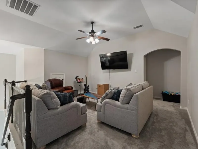 654 Plum Drive Burleson, TX 76028