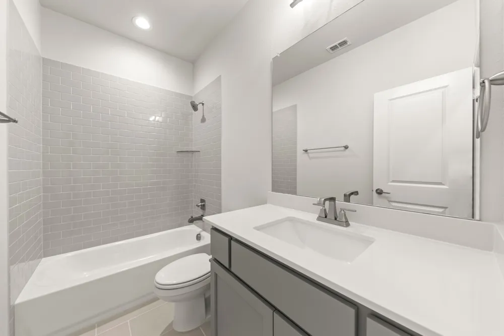 17204 Oxborough Drive Justin, TX 76247
