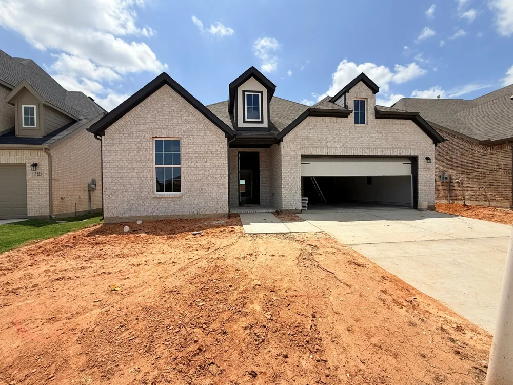 17257 Oxborough Drive Justin, TX 76247
