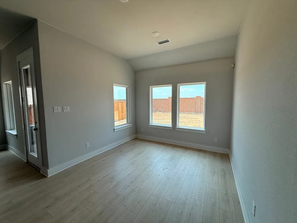 17257 Oxborough Drive Justin, TX 76247
