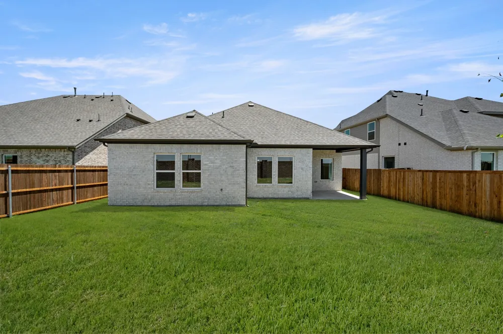 17257 Oxborough Drive Justin, TX 76247