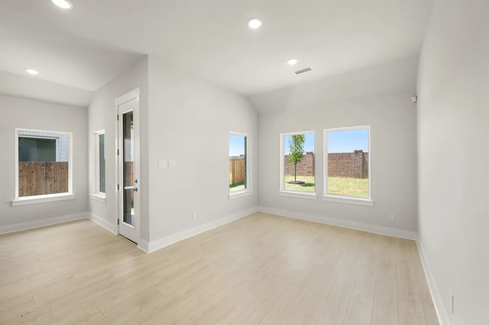 17257 Oxborough Drive Justin, TX 76247