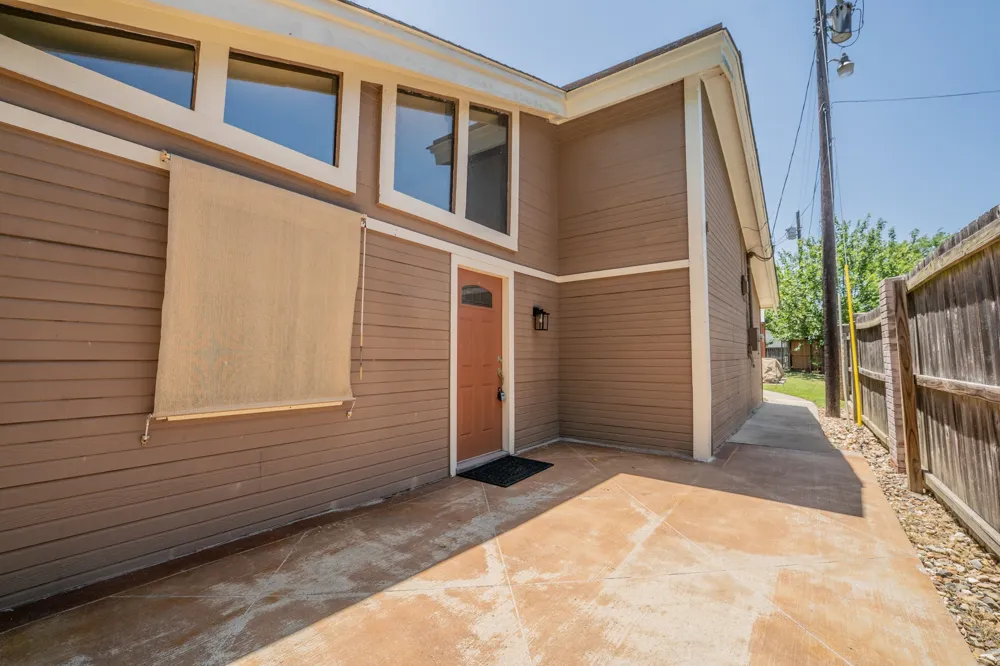 1200 Melony Drive #B Sulphur Springs, TX 75482