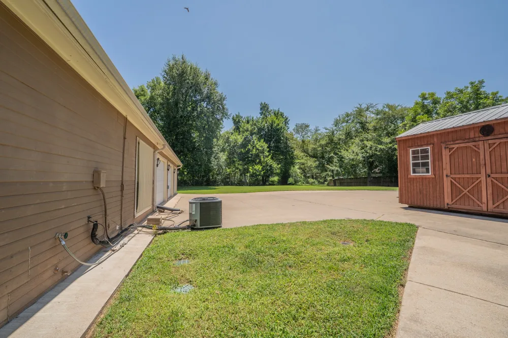 1200 Melony Drive #B Sulphur Springs, TX 75482