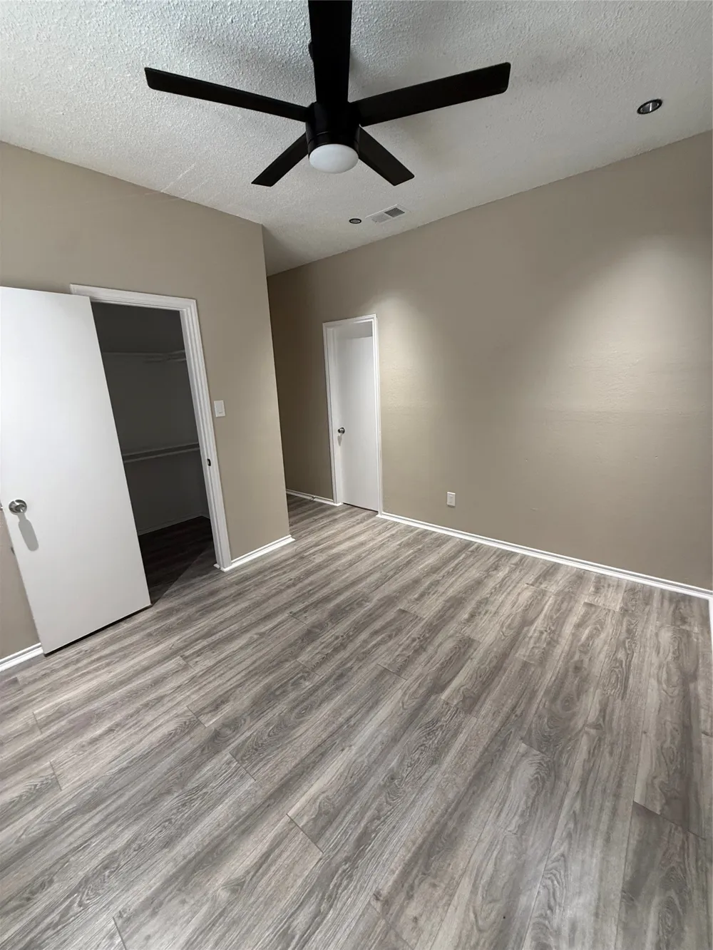4103 Esters Road #208 Irving, TX 75038