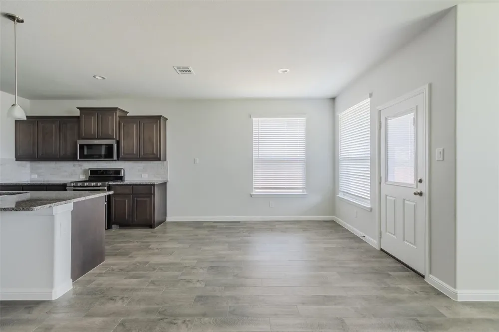 1343 Fox Hollow Road Krum, TX 76249