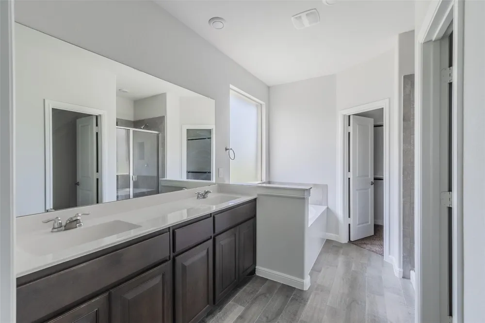 1343 Fox Hollow Road Krum, TX 76249