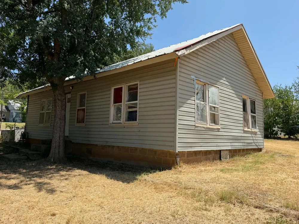 706 Ribble Road Graham, TX 76450