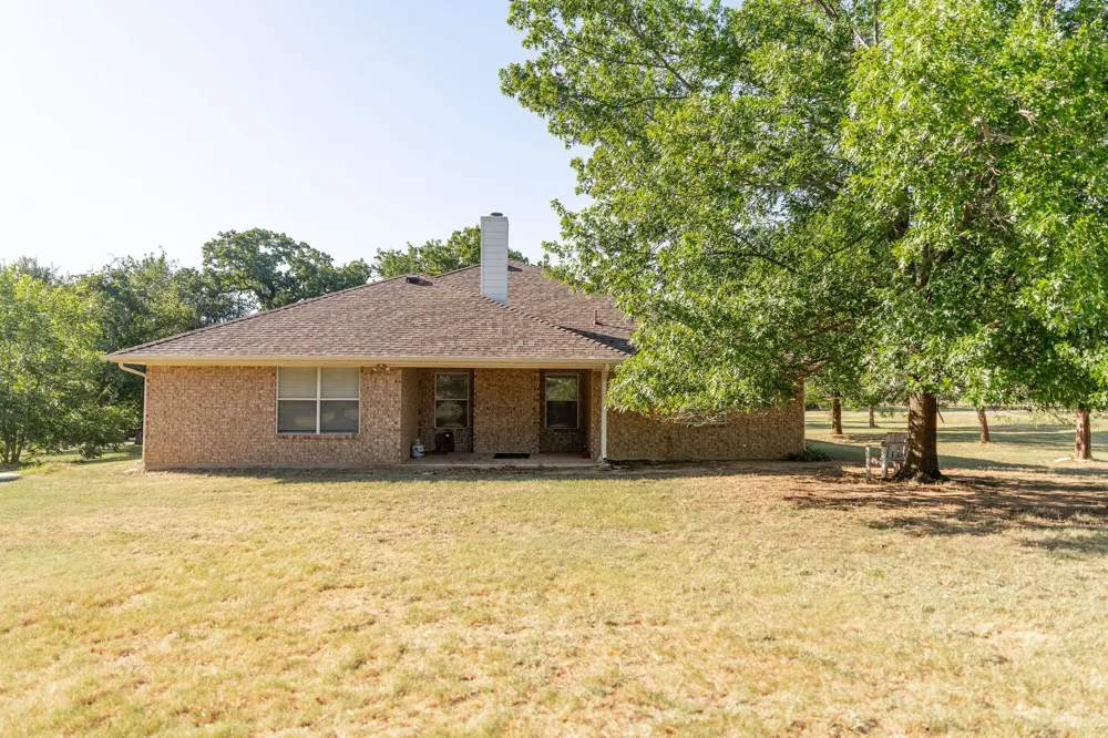 1193 County Road 318 Glen Rose, TX 76043
