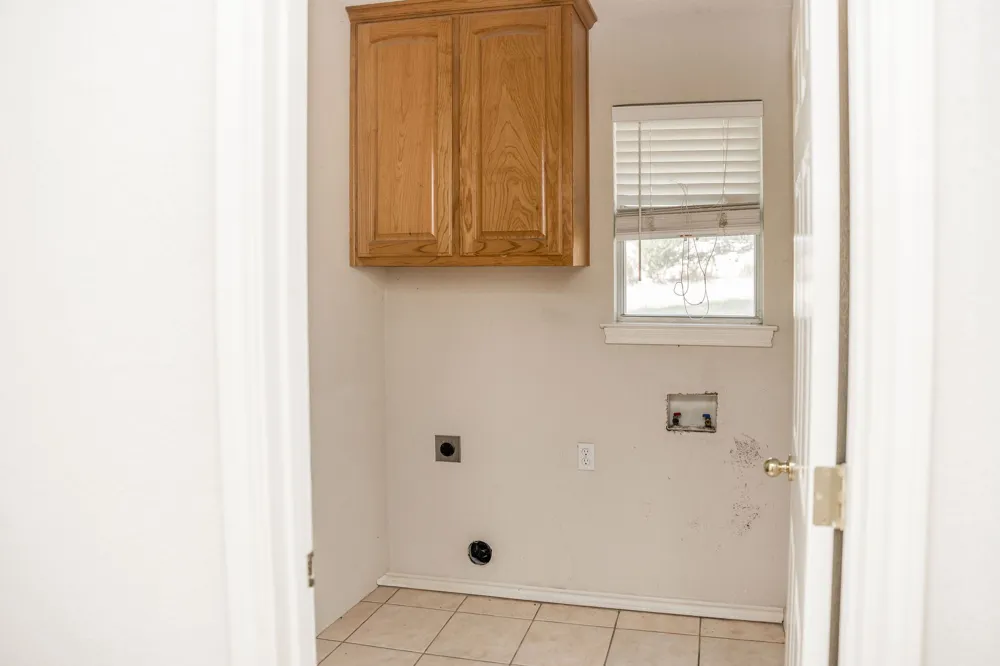 1193 County Road 318 Glen Rose, TX 76043