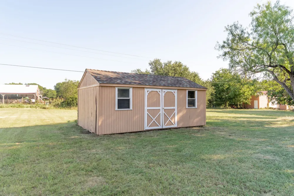 1193 County Road 318 Glen Rose, TX 76043