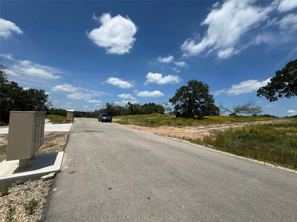 1059 Glenoaks Drive Weatherford, TX 76088