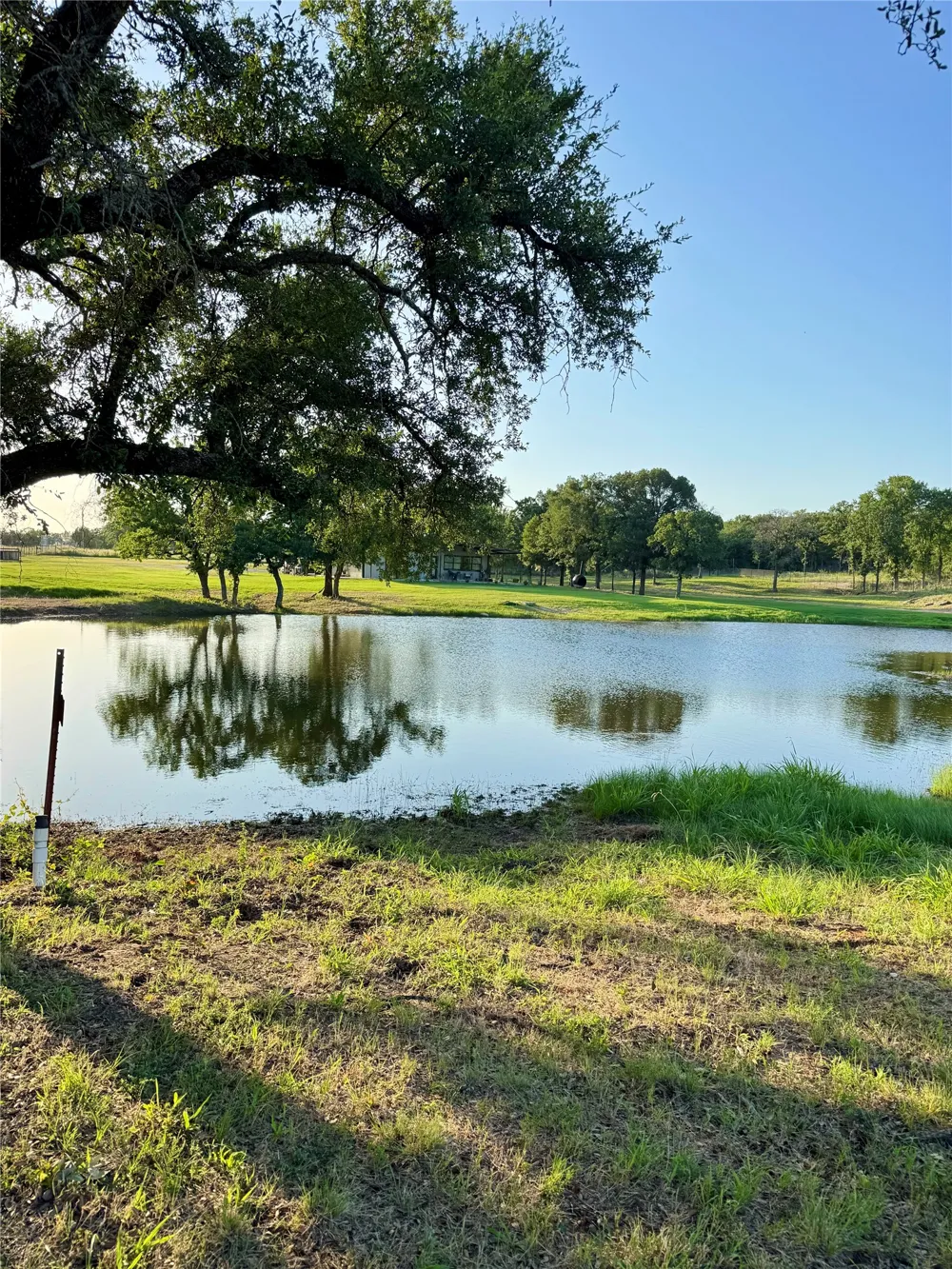 800 Private Road 1485 Hico, TX 76457