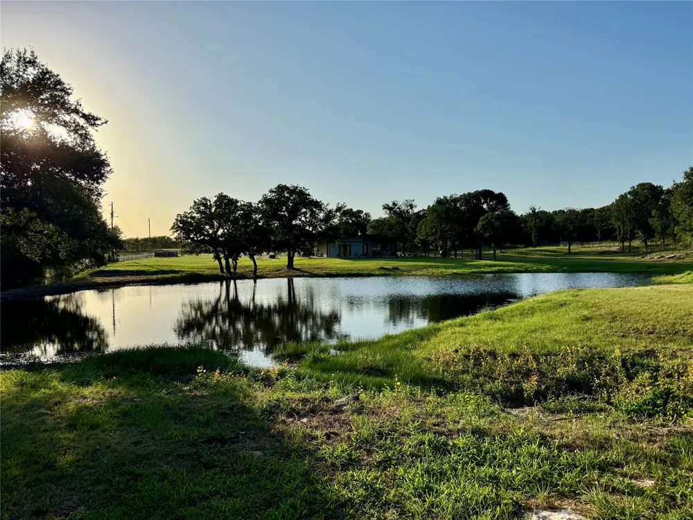 800 Private Road 1485 Hico, TX 76457