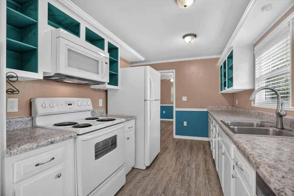 418 County Road 1627 Clifton, TX 76634