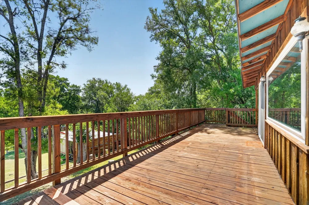 418 County Road 1627 Clifton, TX 76634