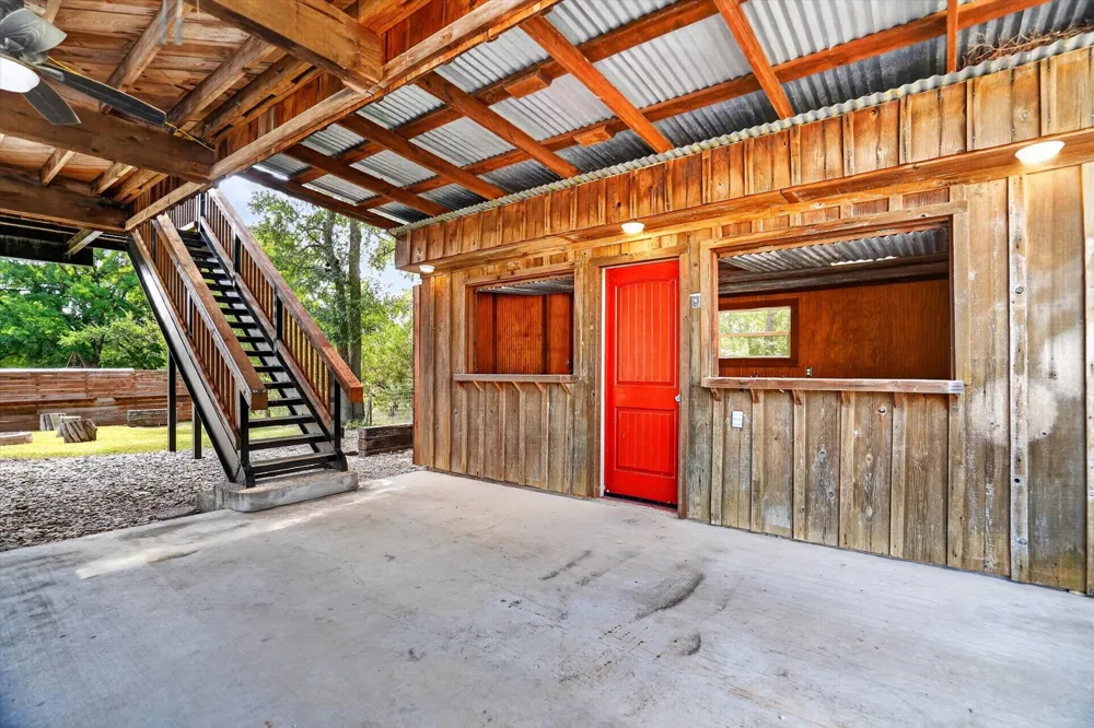 418 County Road 1627 Clifton, TX 76634