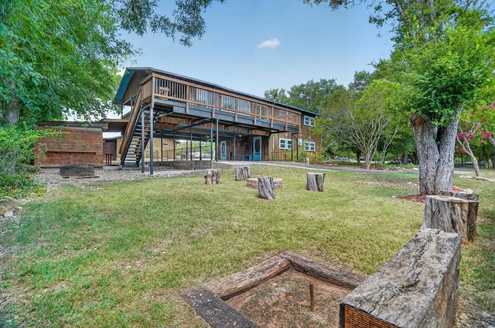 418 County Road 1627 Clifton, TX 76634