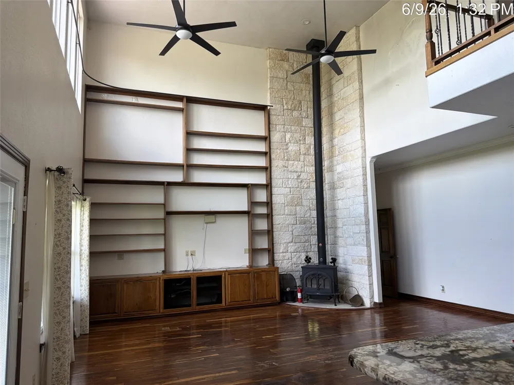 134 Lcr 796 Groesbeck, TX 76642