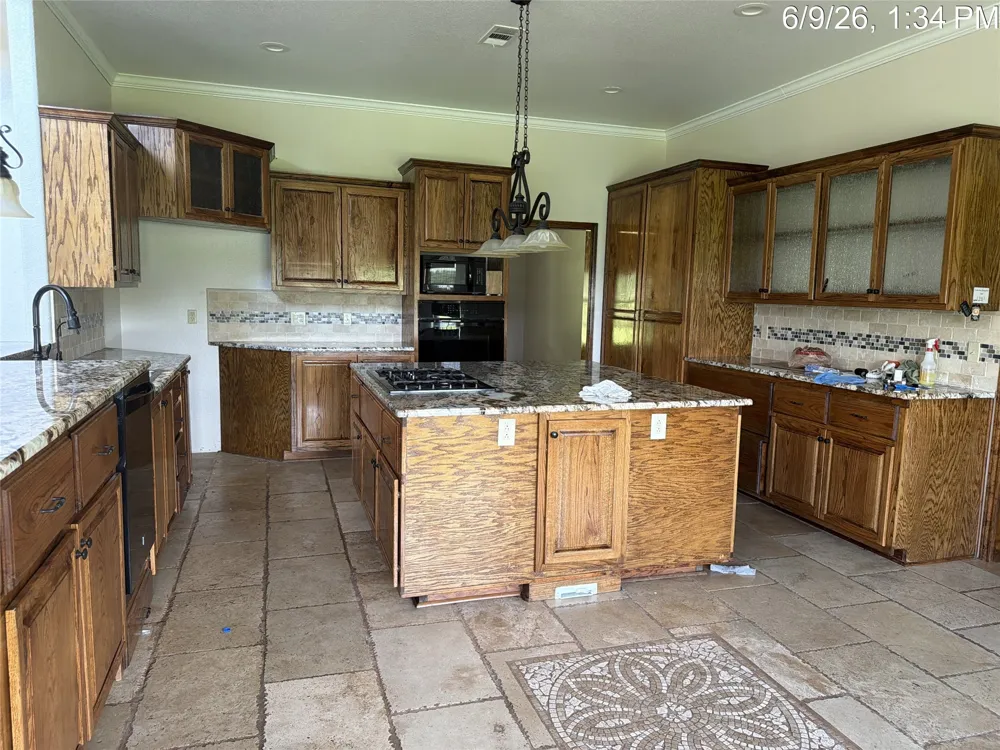 134 Lcr 796 Groesbeck, TX 76642
