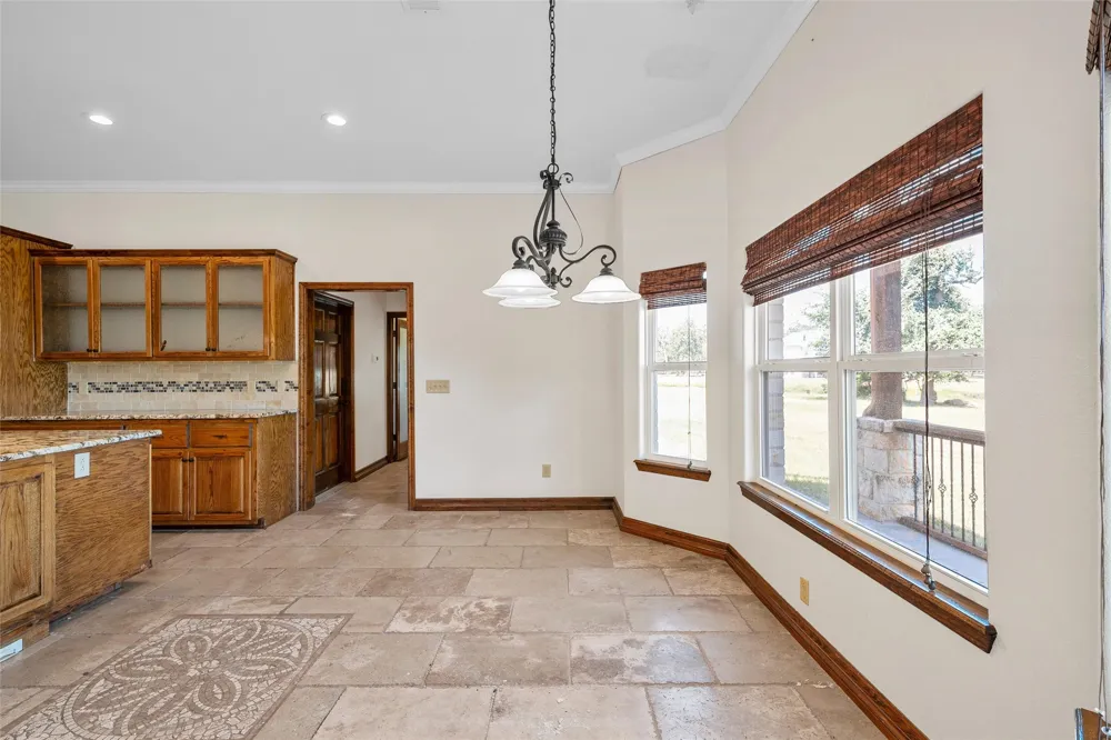 134 Lcr 796 Groesbeck, TX 76642