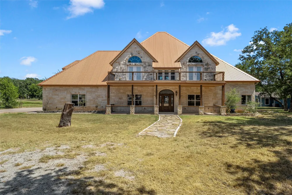 134 Lcr 796 Groesbeck, TX 76642