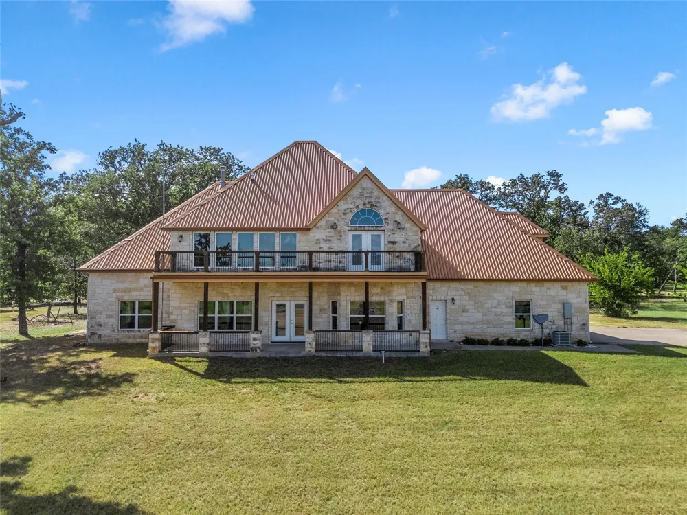 134 Lcr 796 Groesbeck, TX 76642