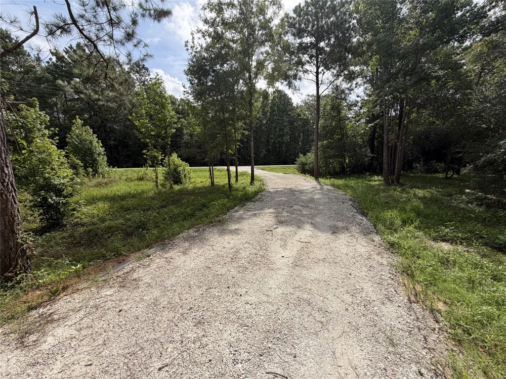 6572 S FM 31 Carthage, TX 75633