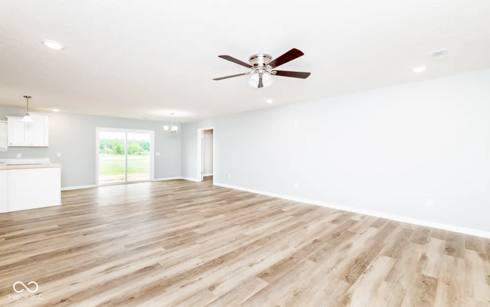 3483 S Pleasant Ridge Road Lexington, IN 47138