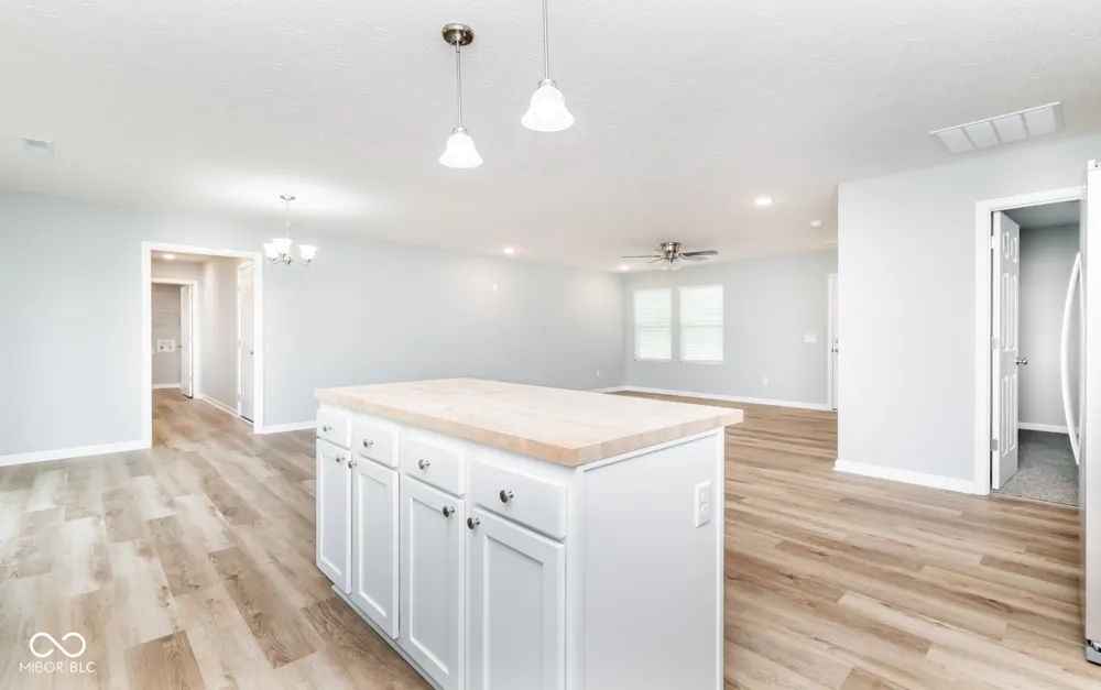 3483 S Pleasant Ridge Road Lexington, IN 47138