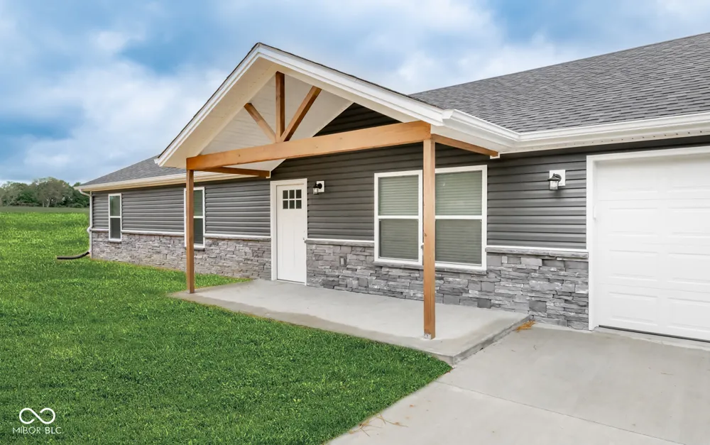 3483 S Pleasant Ridge Road Lexington, IN 47138