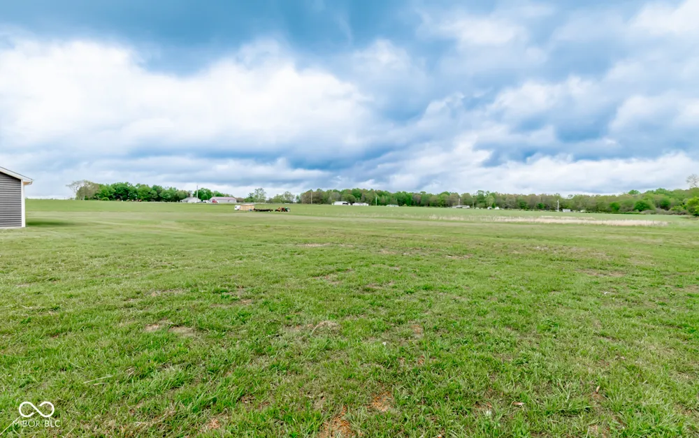 3483 S Pleasant Ridge Road Lexington, IN 47138