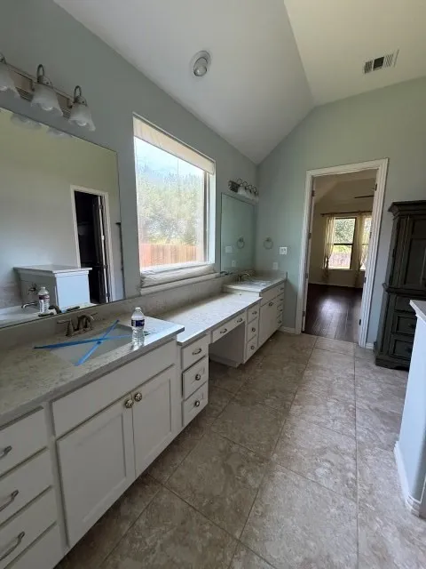 22224 Cape Travis Bend Lago Vista, TX 78645