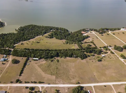 335 County Road 1309
