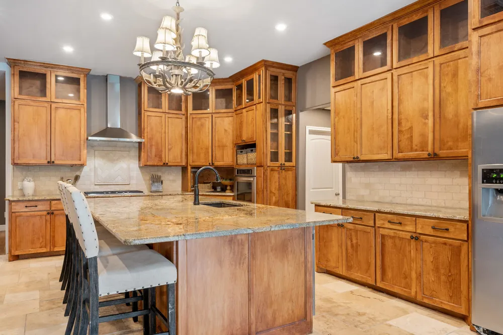 2413 Taylor Street Southlake, TX 76092