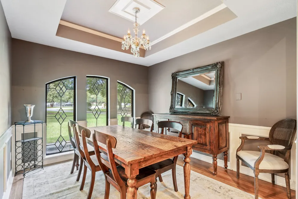 2413 Taylor Street Southlake, TX 76092