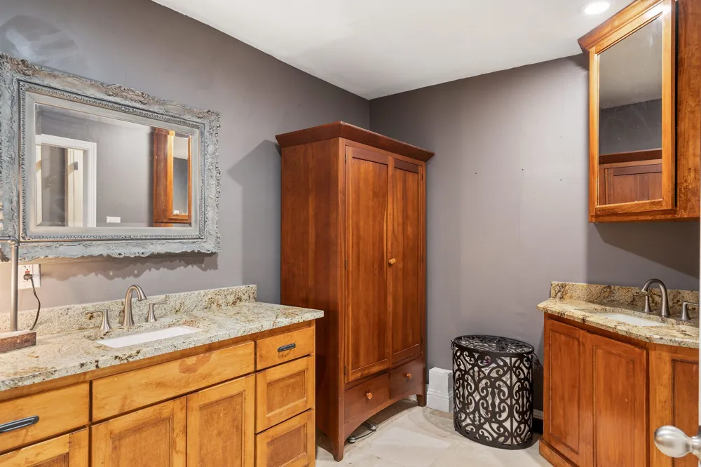 2413 Taylor Street Southlake, TX 76092