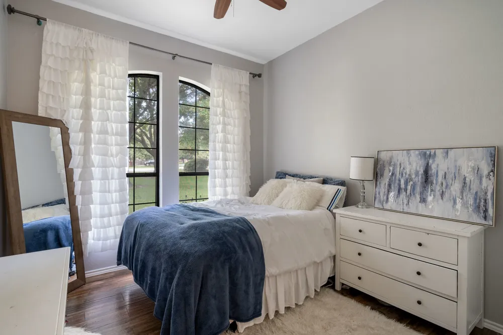 2413 Taylor Street Southlake, TX 76092