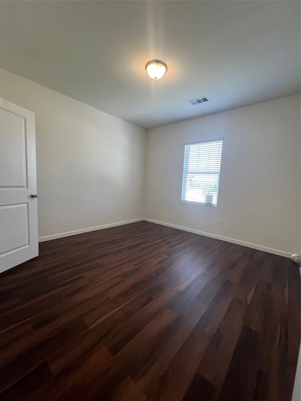 711 Camden Drive Lavon, TX 75166