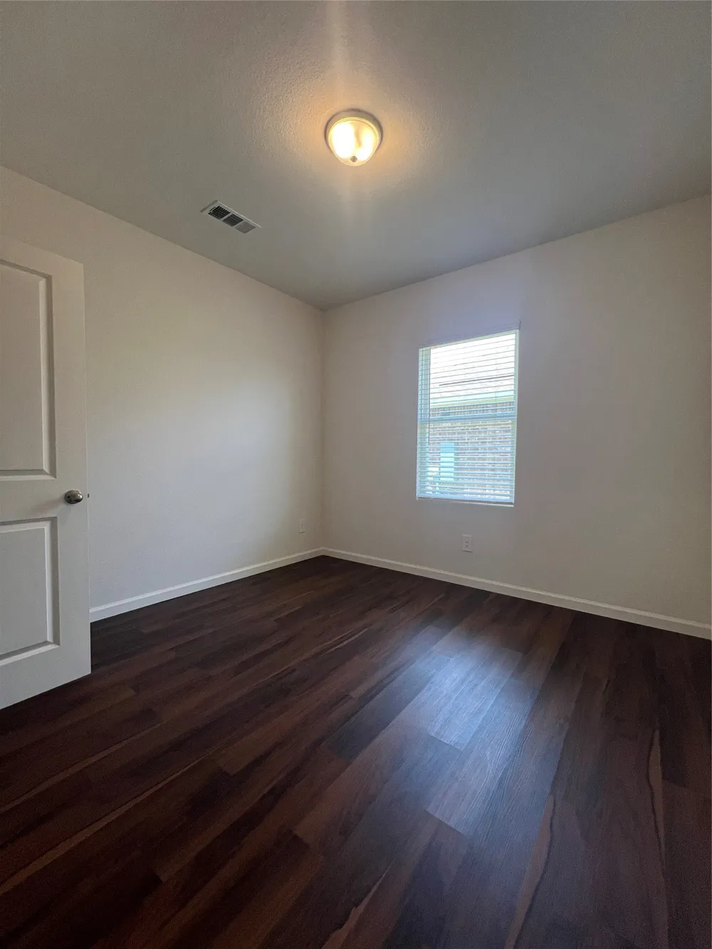 711 Camden Drive Lavon, TX 75166