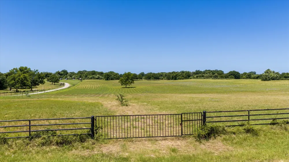 S Fm 56 Glen Rose, TX 76043