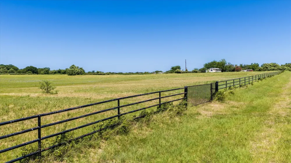 S Fm 56 Glen Rose, TX 76043